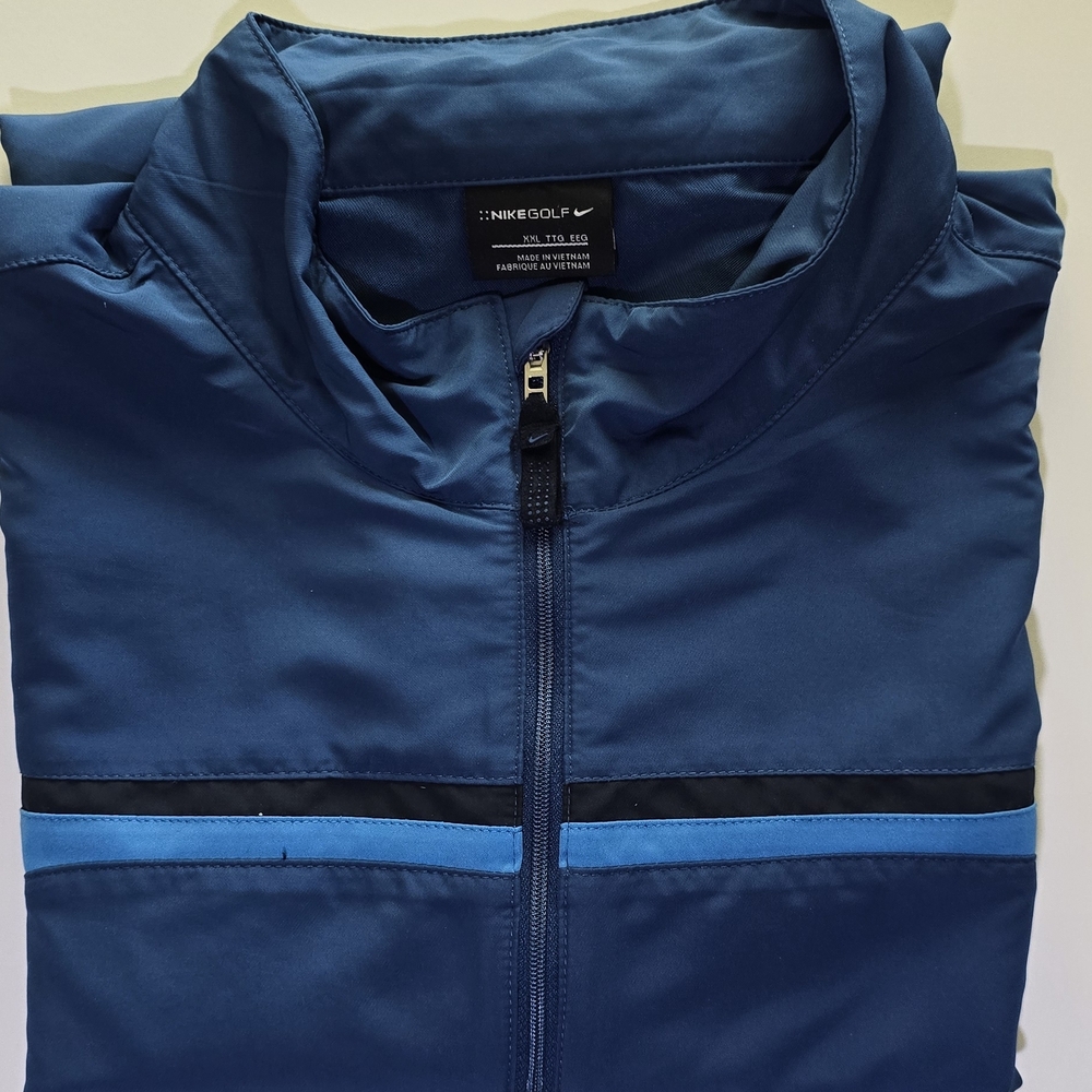 Nike Men's Blue Jacket